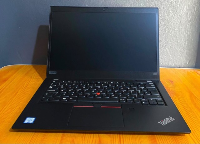 lenovo-thinkpad-x390-big-1