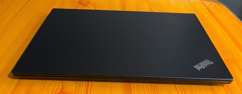 lenovo-thinkpad-x390-big-3