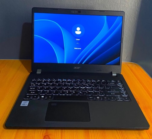 acer-travelmate-p214-52-big-0