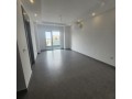 arrenda-se-belissimo-apartamento-t2-no-condominio-677-edificio-novo-small-1