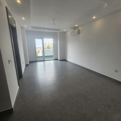 arrenda-se-belissimo-apartamento-t2-no-condominio-677-edificio-novo-big-1