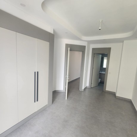 arrenda-se-belissimo-apartamento-t2-no-condominio-677-edificio-novo-big-3