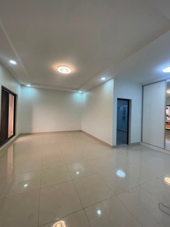 vende-se-uma-moradia-t6-na-costa-do-sol-mapulene-ak-big-2