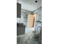 arrenda-se-luxuoso-apartamento-t1-na-marginal-deco-assos-small-1