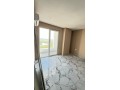 arrenda-se-luxuoso-apartamento-t1-na-marginal-deco-assos-small-0