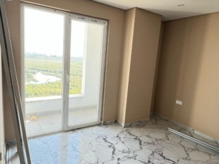 arrenda-se-luxuoso-apartamento-t1-na-marginal-deco-assos