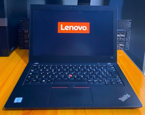 lenovo-thinkpad-x280-big-0