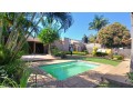 vendo-casa-moderna-t3-com-anexo-no-condominio-malhampsene-small-1