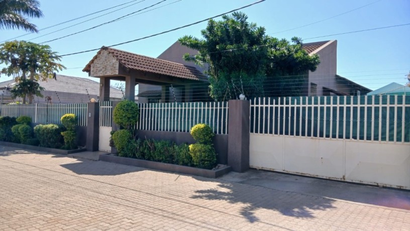 vendo-casa-moderna-t3-com-anexo-no-condominio-malhampsene-big-3