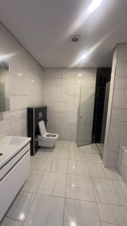 arrenda-se-apartamento-t3-na-av-marginal-big-1