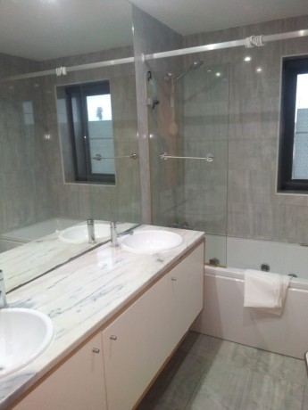 arrenda-se-luxuoso-apartamento-t3-mobilado-no-jacaranda-big-4