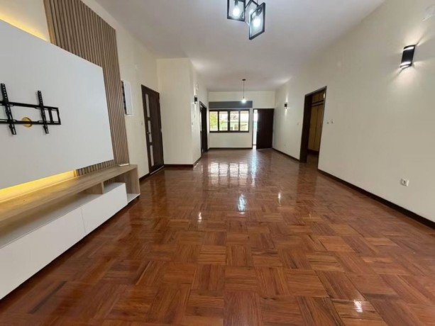 vende-se-magnifica-moradia-t6-na-cidade-da-matola-big-2