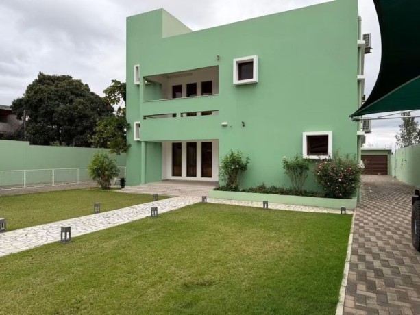 vende-se-magnifica-moradia-t6-na-cidade-da-matola-big-4