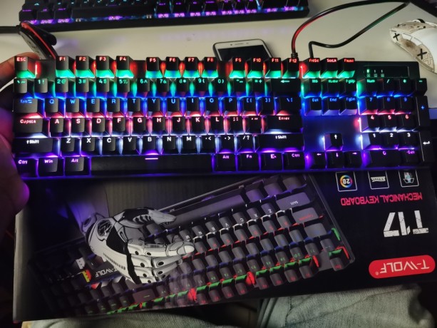 teclado-mecanico-luminoso-big-1
