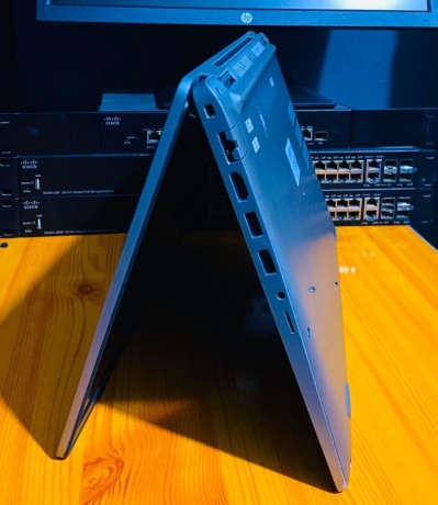 dell-latitude-5520-big-2