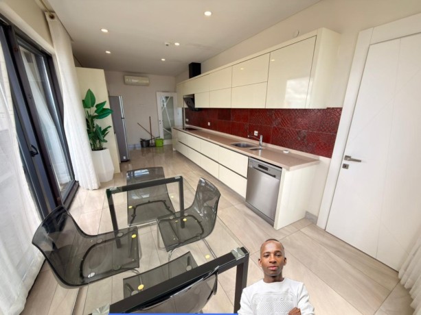 arrenda-se-apartamento-t3-com-super-vista-ao-mar-no-condominio-toprak-na-av-julius-nyerere-big-2
