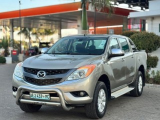 mazda-bt-50-automatica-2014