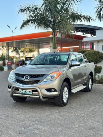 mazda-bt-50-automatica-2014-big-0