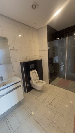 arrenda-se-apartamento-t3-na-av-marginal-com-vista-big-0