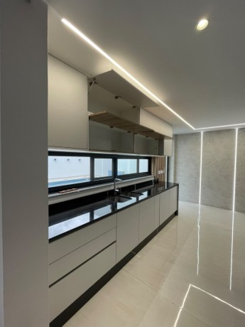 vende-se-luxuosa-moradia-t41-na-sommerschield-ii-cafe-sol-big-4