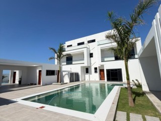 vende-se-moradia-t4-na-costa-do-sol-mapulene-ak