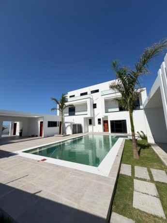 vende-se-moradia-t4-na-costa-do-sol-mapulene-ak-big-0