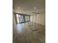 arrenda-se-luxuoso-apartamento-t3-no-plaza-small-0
