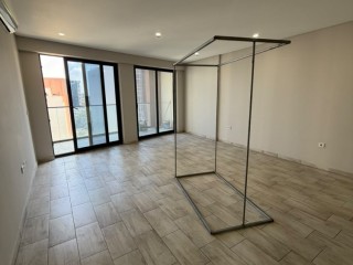 arrenda-se-luxuoso-apartamento-t3-no-plaza