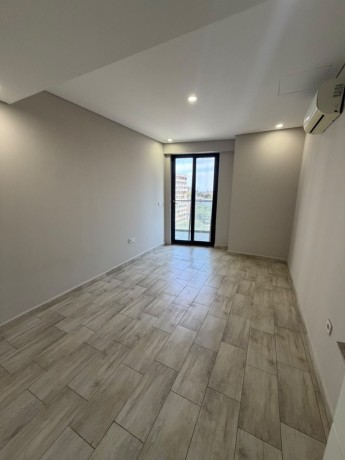 arrenda-se-luxuoso-apartamento-t3-no-plaza-big-3