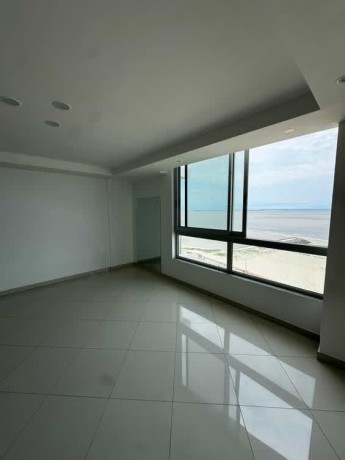 arrenda-se-apartamento-t3-na-av-marginal-com-vista-parcial-big-2