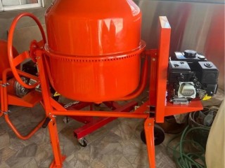 vende-se-uma-betoneira-eletrica-combustivel