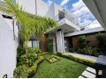 vende-se-luxuosa-moradia-t5-no-condominio-garden-sommerschield-small-0