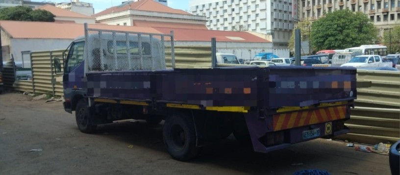 vende-se-mitsubishi-canter-d35-big-1