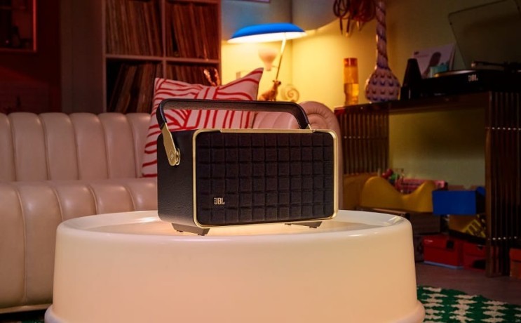jbl-authentic-300-big-0