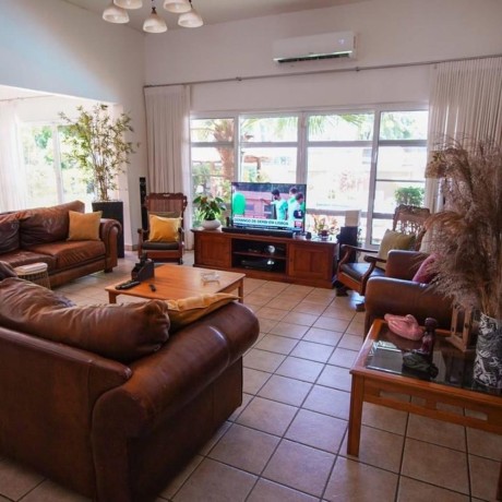 vende-se-magnifica-vivenda-t4-na-matola-big-4