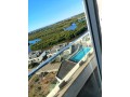 arrenda-se-luxuoso-apartamento-t1-mobilado-no-deco-assos-av-marginal-small-0