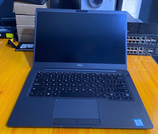 dell-latitude-7300-big-0
