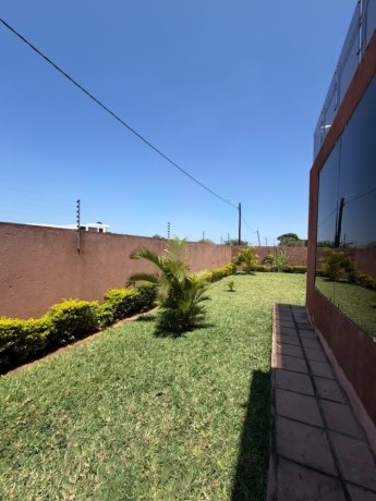 vende-se-uma-moradia-t5-na-costa-do-sol-mapulene-big-1