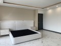 arrenda-se-luxuoso-apartamento-t3-no-condominio-sarah-apartaments-no-triunfo-novo-small-1