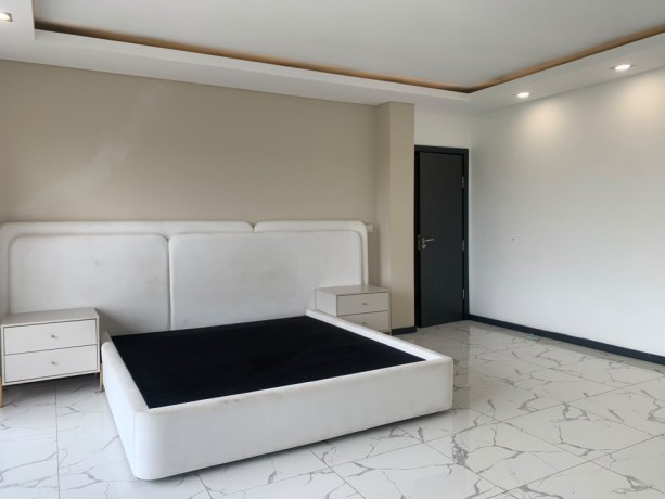 arrenda-se-luxuoso-apartamento-t3-no-condominio-sarah-apartaments-no-triunfo-novo-big-1
