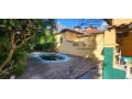 vende-se-moradia-t7-no-bairro-da-polana-small-1