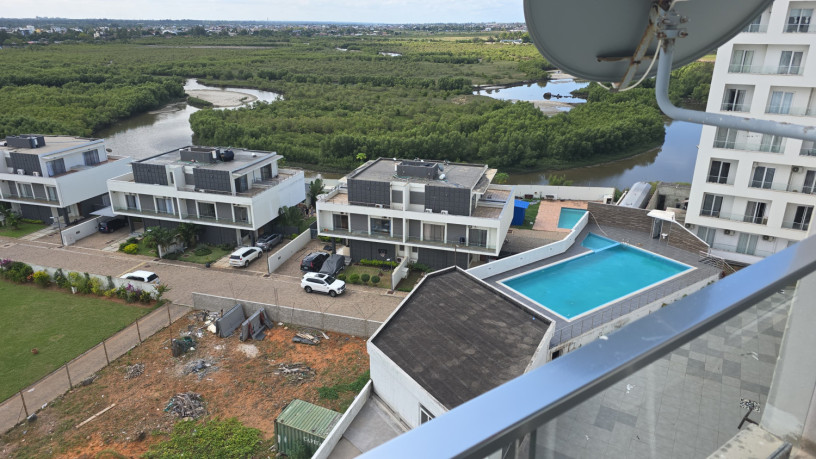 arrenda-se-luxuoso-apartamento-t1-mobilado-no-condominio-deco-assus-na-costa-do-sol-big-3